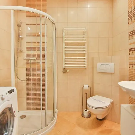 Apartament - Marinos
