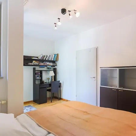 - Marinos Świnoujście