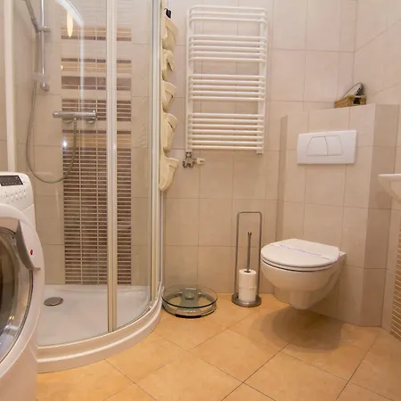 - Marinos Appartement