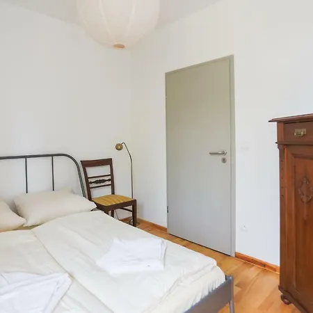 Apartament - Marinos *